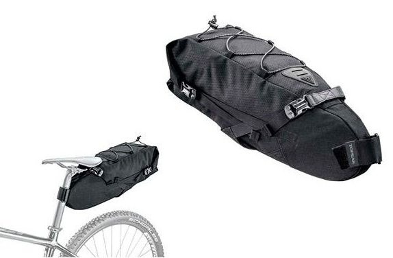 5. Alforja bicicleta topeak-backloader-10l instalada